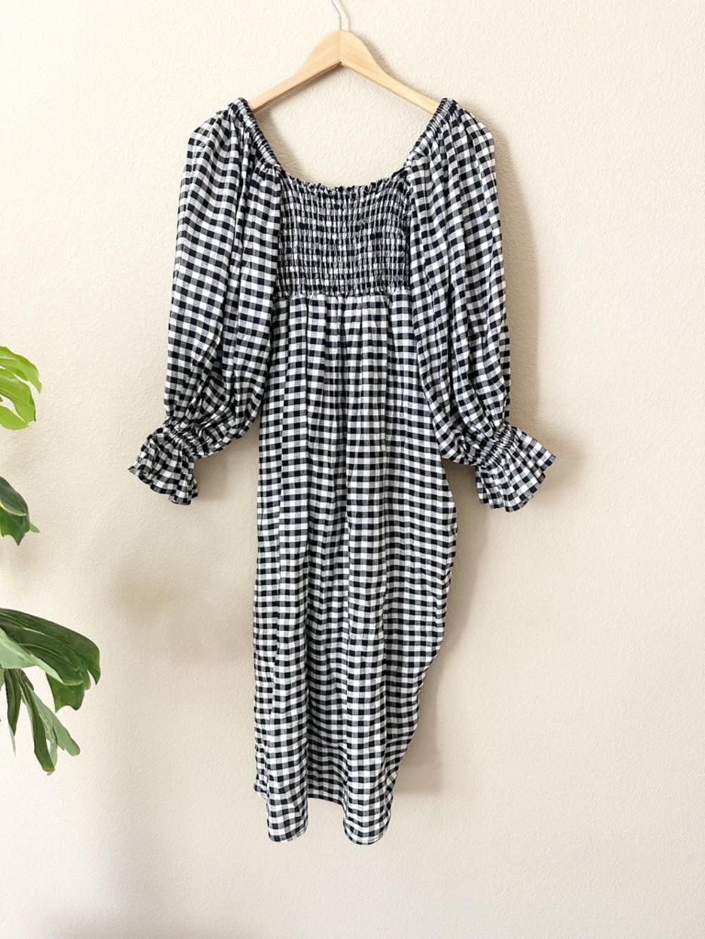 Sleeper Atlanta Linen Dress with Rose Detail in Black Vichy - Picture 3 of 14